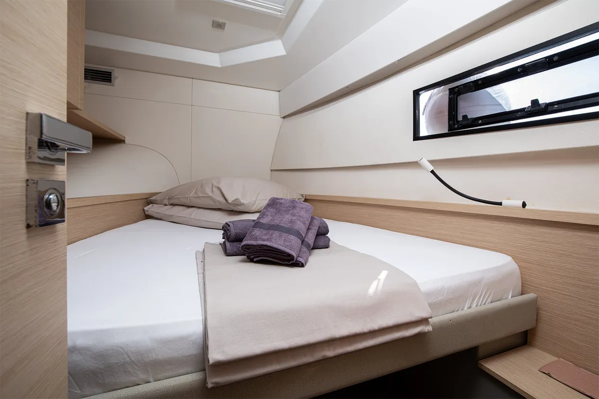 Cabin on Mare Tortuga, a Fountaine Pajot MY 37 catamaran at Općina Medulin, Croatia