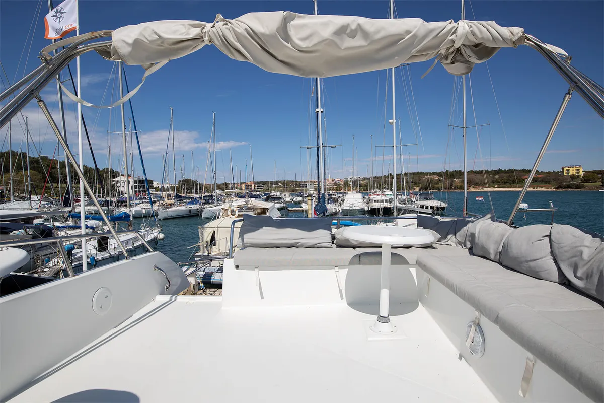 Deck of Mare Tortuga, a Fountaine Pajot MY 37 catamaran at Općina Medulin, Croatia