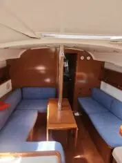 Salon of Beleza, a Beneteau Oceanis 37 sailboat at Toulon, France