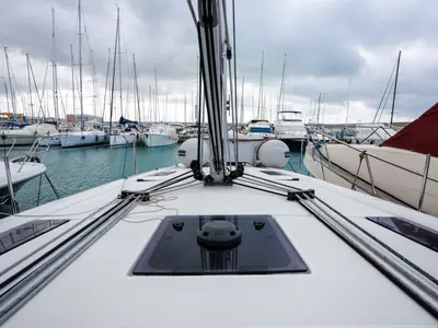 Deck of Clio, a Beneteau Oceanis 40.1 sailboat at Rosignano Solvay, Italy