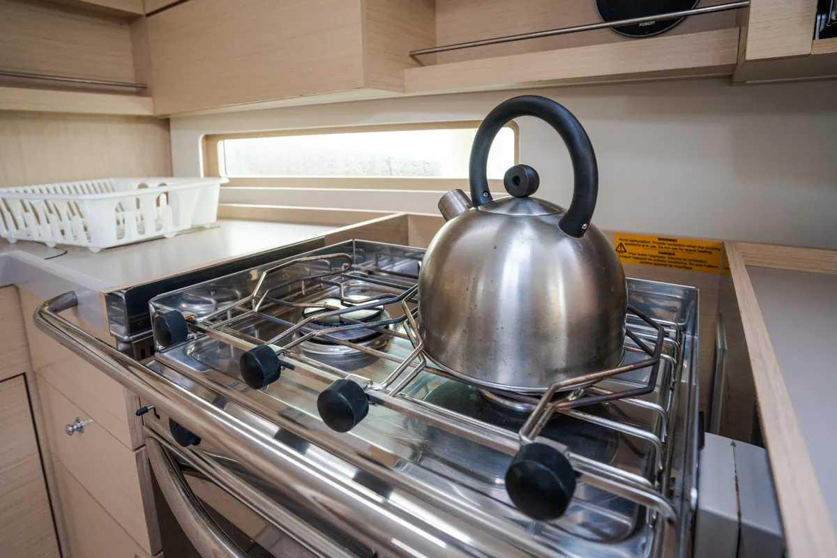 Galley of Clio, a Beneteau Oceanis 40.1 sailboat at Rosignano Solvay, Italy