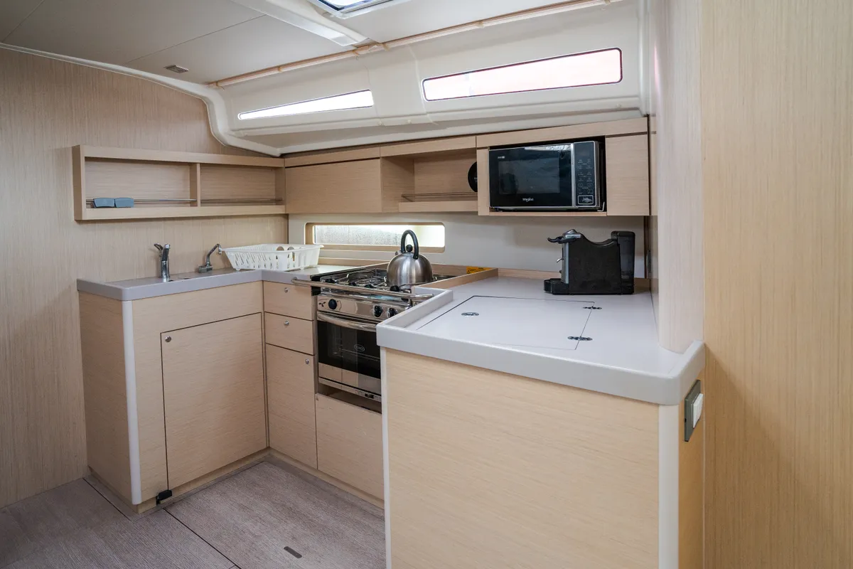 Galley of Clio, a Beneteau Oceanis 40.1 sailboat at Rosignano Solvay, Italy