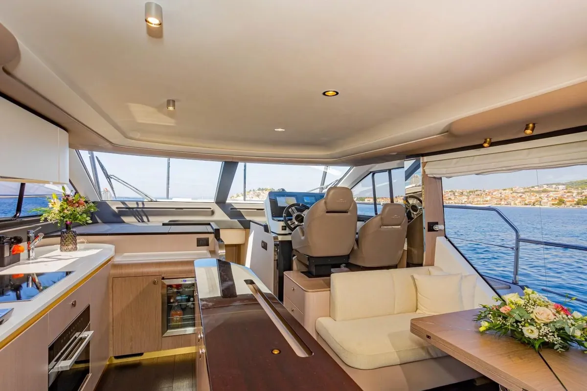 Salon of Genesis, a Azimut 60 Fly motor yacht at Primošten, Croatia