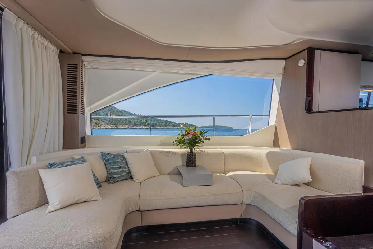 Salon of Genesis, a Azimut 60 Fly motor yacht at Primošten, Croatia