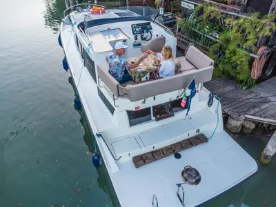 16, a Balt 37 Grand motor yacht at Casier, Italy