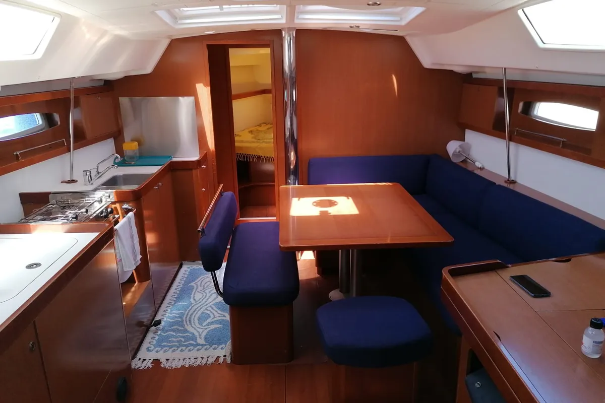 Zoe, a Beneteau Oceanis 46 sailboat at Bari, Italy