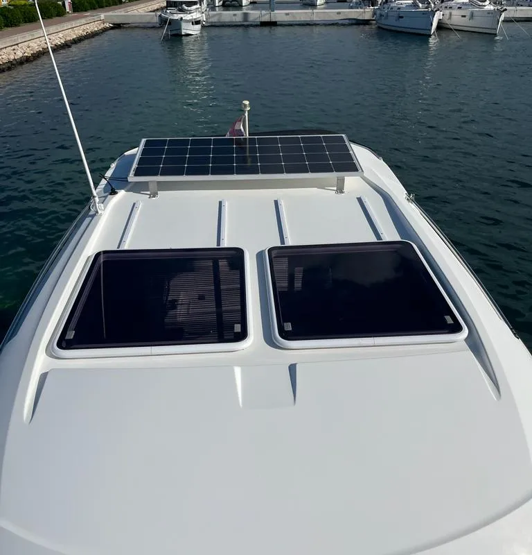 Blanca Rosa, a Jeanneau Merry Fisher 895 motorboat at Općina Sukošan, Croatia