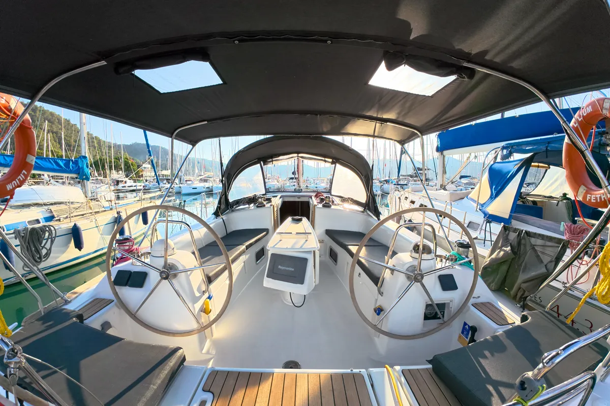Cockpit of Classic, a Beneteau Oceanis 43 sailboat at Fethiye, Turkey