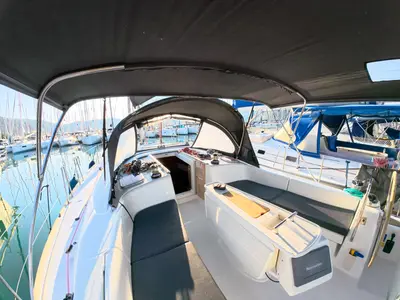 Deck of Classic, a Beneteau Oceanis 43 sailboat at Fethiye, Turkey