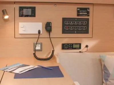 Cabin on Onoda, a Beneteau Oceanis 40.1 sailboat at Dénia, Spain