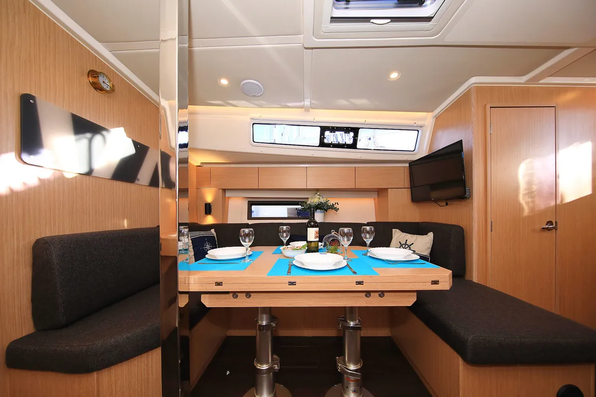 Salon of Lizzy, a Bavaria C42 Style sailboat at Grad Trogir, Croatia