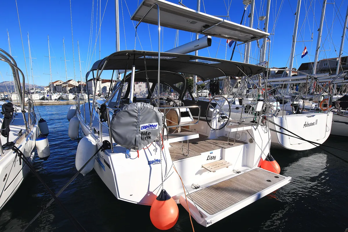 Exterior view of Lizzy, a Bavaria C42 Style sailboat at Grad Trogir, Croatia