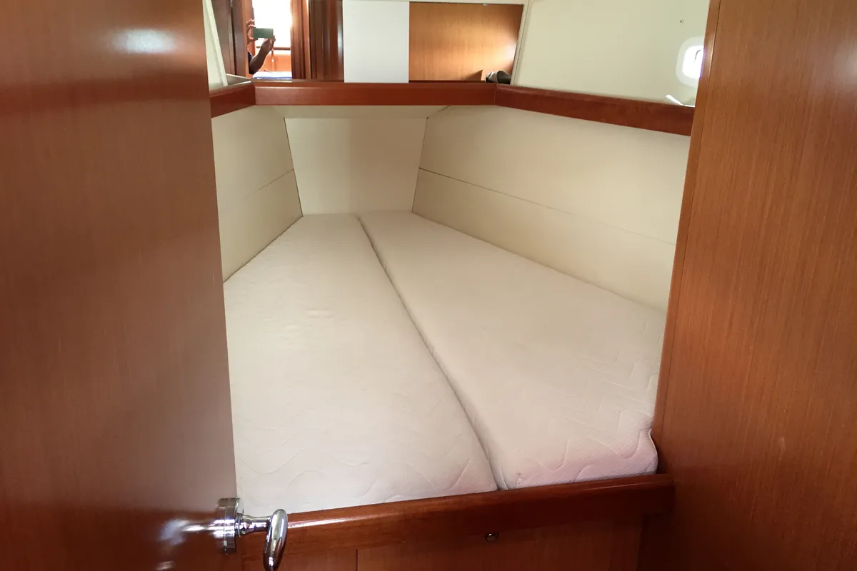 Cabin on Little Mermaid, a Beneteau Oceanis 43 sailboat at Olbia, Italy