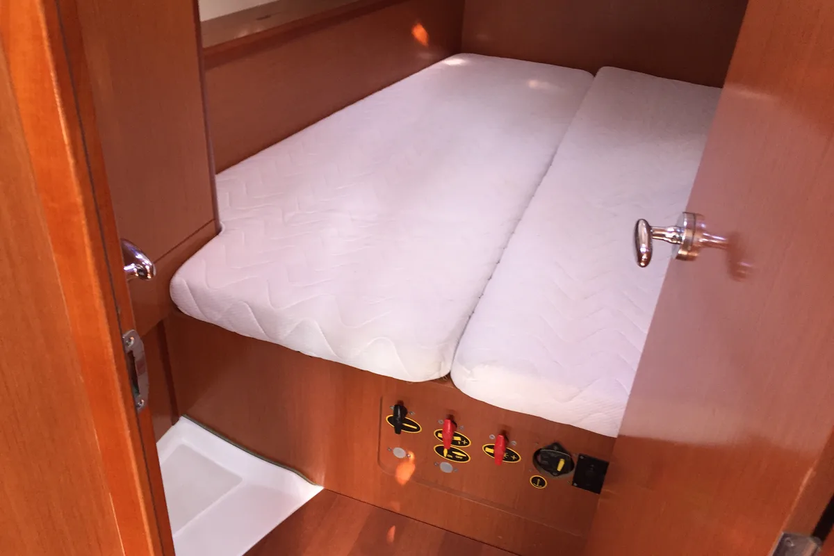Cabin on Little Mermaid, a Beneteau Oceanis 43 sailboat at Olbia, Italy