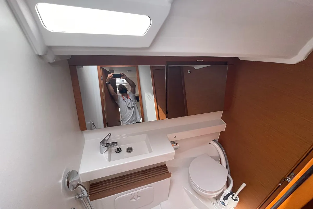 Head on Alboran Amaretto, a Jeanneau Sun Odyssey 440 sailboat at es Jonquet, Spain
