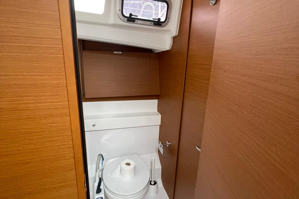Head on Alboran Amaretto, a Jeanneau Sun Odyssey 440 sailboat at es Jonquet, Spain