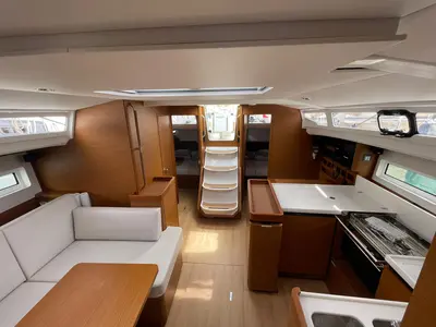 Salon of Alboran Amaretto, a Jeanneau Sun Odyssey 440 sailboat at es Jonquet, Spain