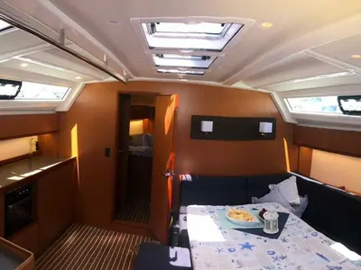 Salon of Slovenska 4, a Bavaria Cruiser 46 sailboat at Split, Croatia
