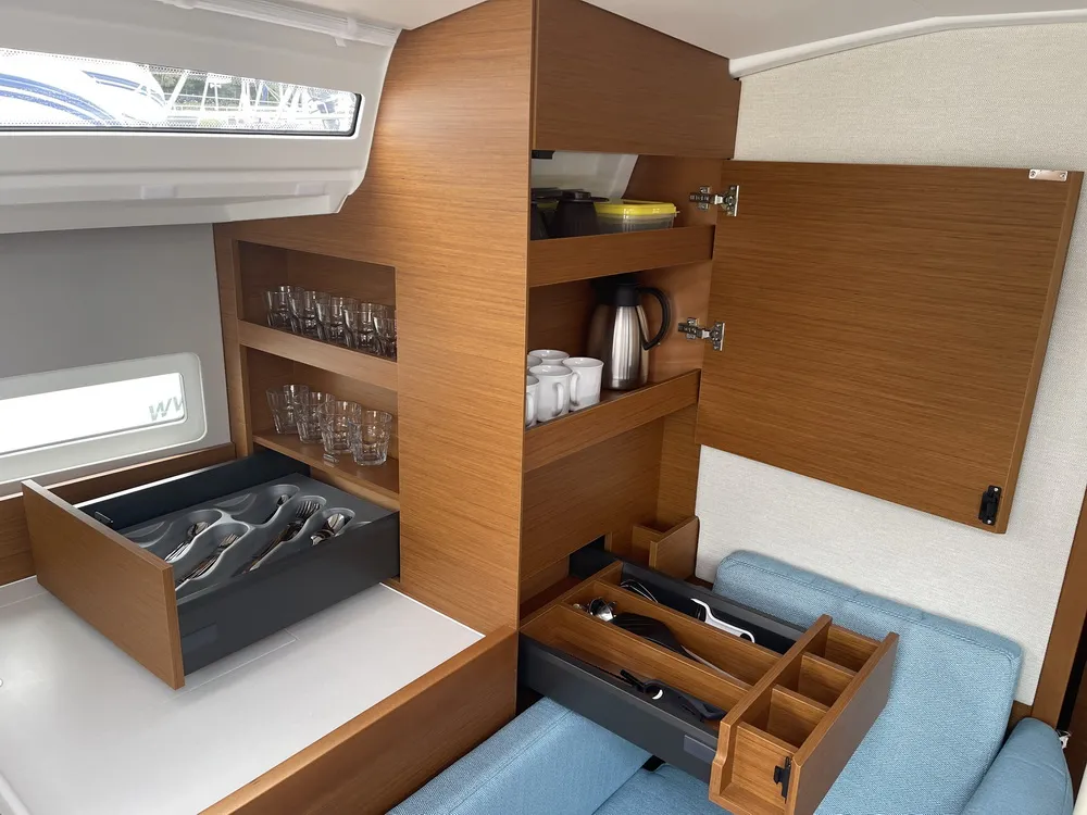 Galley of Rosso Bianco, a Jeanneau Sun Odyssey 410 sailboat at Grad Pula, Croatia