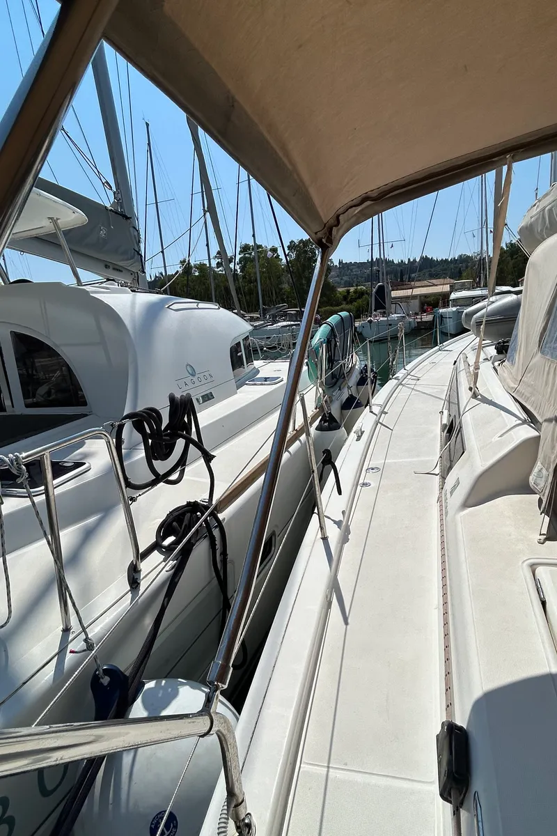 Deck of Echo I, a Dufour 430 GL sailboat at Kontokali, Greece
