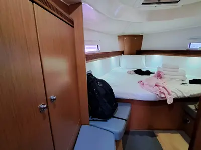 Cabin on Manta, a Bavaria Cruiser 40 sailboat at Volos, Greece