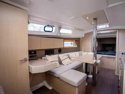 Salon of Malilu, a Beneteau Oceanis 35.1 sailboat at Toulon, France