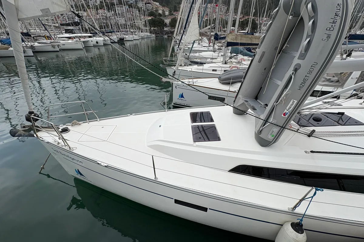 Deck of Sail Betelgeuse, a Bavaria Cruiser 46 sailboat at Fethiye, Turkey