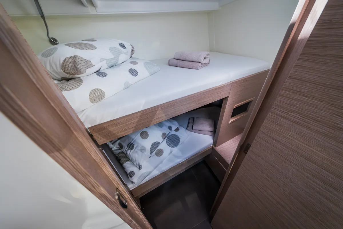 Cabin on Wanderlust, a Hanse 460 sailboat at Grad Kaštela, Croatia