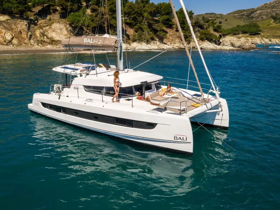 Exterior view of Idra, a Bali 4.2 catamaran at Capo d'Orlando, Italy