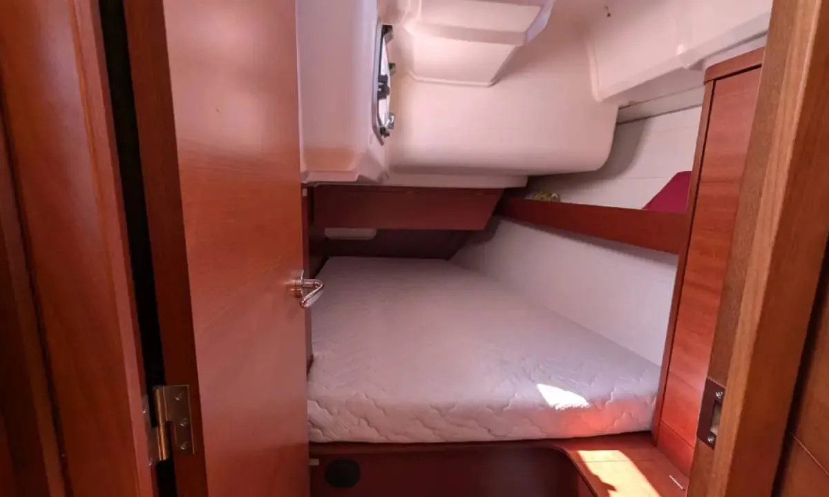 Cabin on Tarann, a Dufour 375 Grand Large sailboat at Saint-Cast-le-Guildo, France