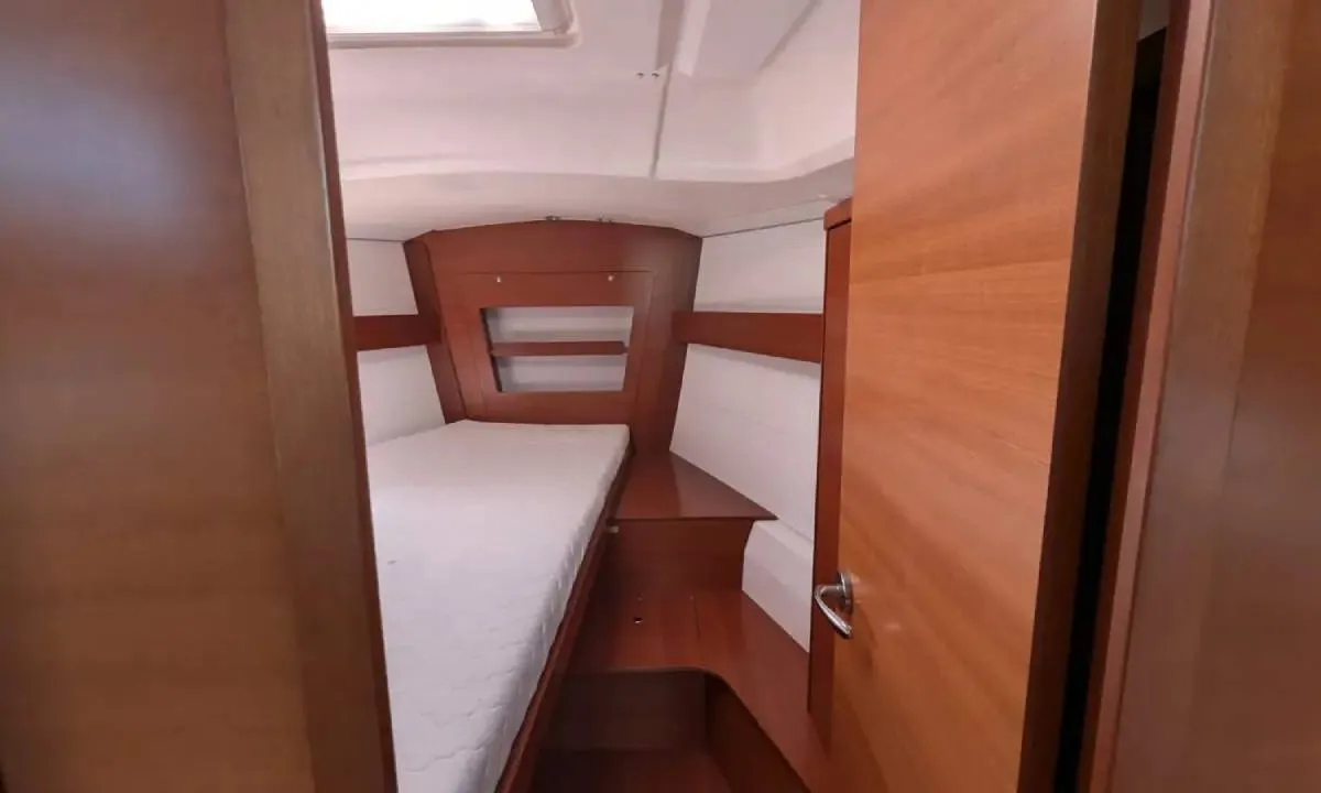 Cabin on Tarann, a Dufour 375 Grand Large sailboat at Saint-Cast-le-Guildo, France