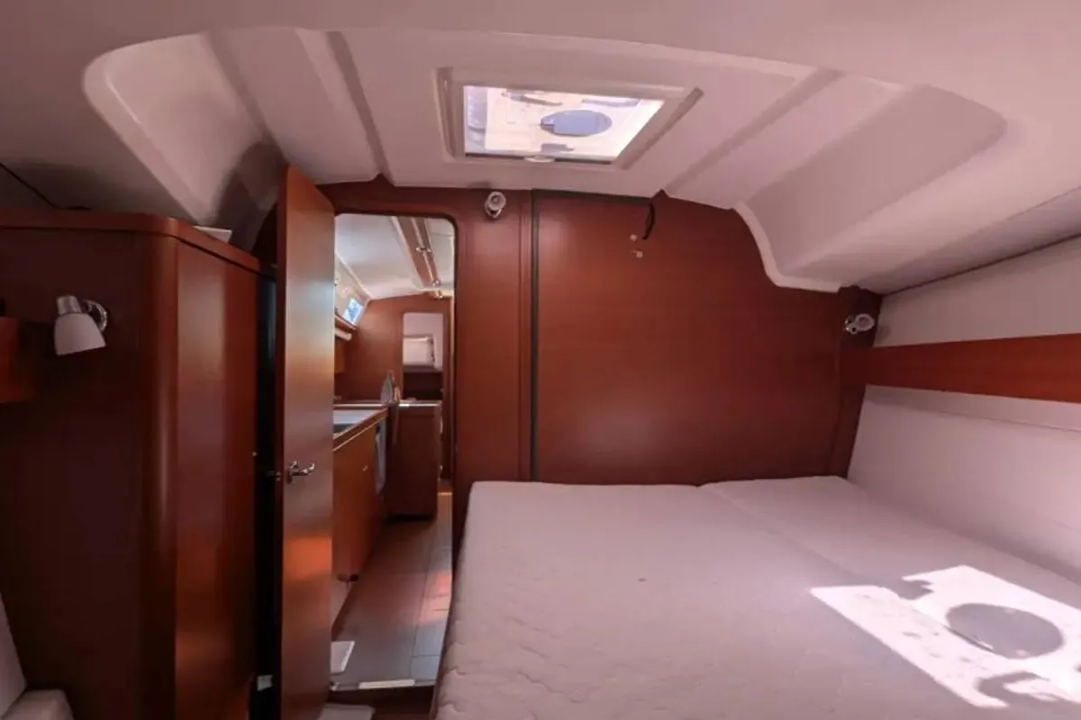 Cabin on Tarann, a Dufour 375 Grand Large sailboat at Saint-Cast-le-Guildo, France