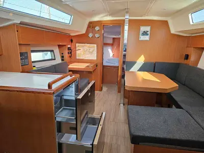 Salon of Nola, a Bavaria C42 sailboat at Punat, Croatia