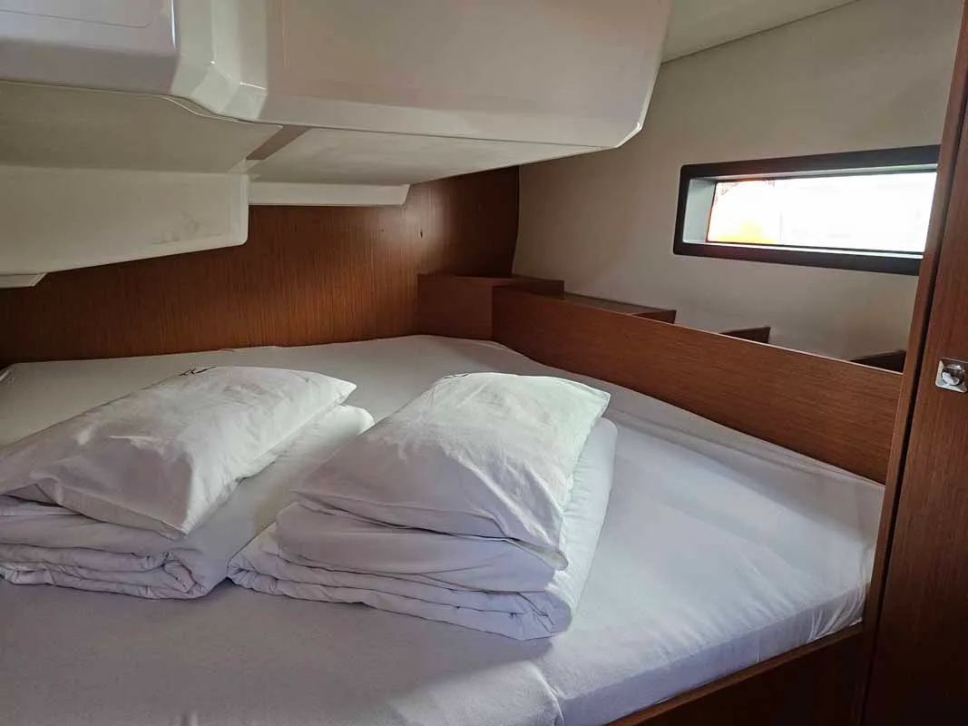 Cabin on Nola, a Bavaria C42 sailboat at Punat, Croatia