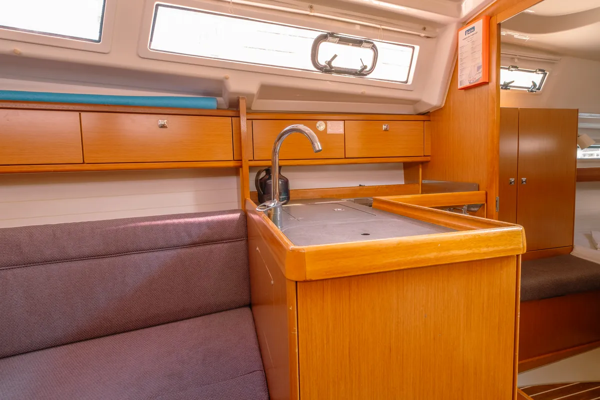 Galley of Classic, a Bavaria 33 Cruiser sailboat at Fethiye, Turkey