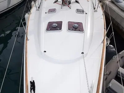 Deck of Loki, a Jeanneau Sun Odyssey 44 i sailboat at Marmaris, Turkey