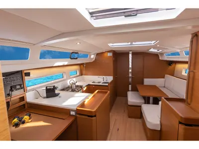 Salon of Vittoria, a Jeanneau Sun Odyssey 440 sailboat at Capo d'Orlando, Italy