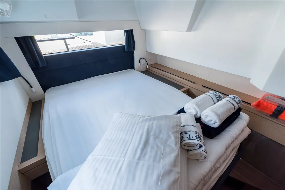 Cabin on Sunny Wave, a Fountaine Pajot Saona 47 catamaran at Seget Donji, Croatia