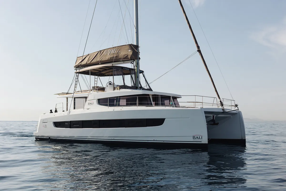 Exterior view of Bali 4.8 - 6 cab., a catamaran at Agios Stefanos, Greece
