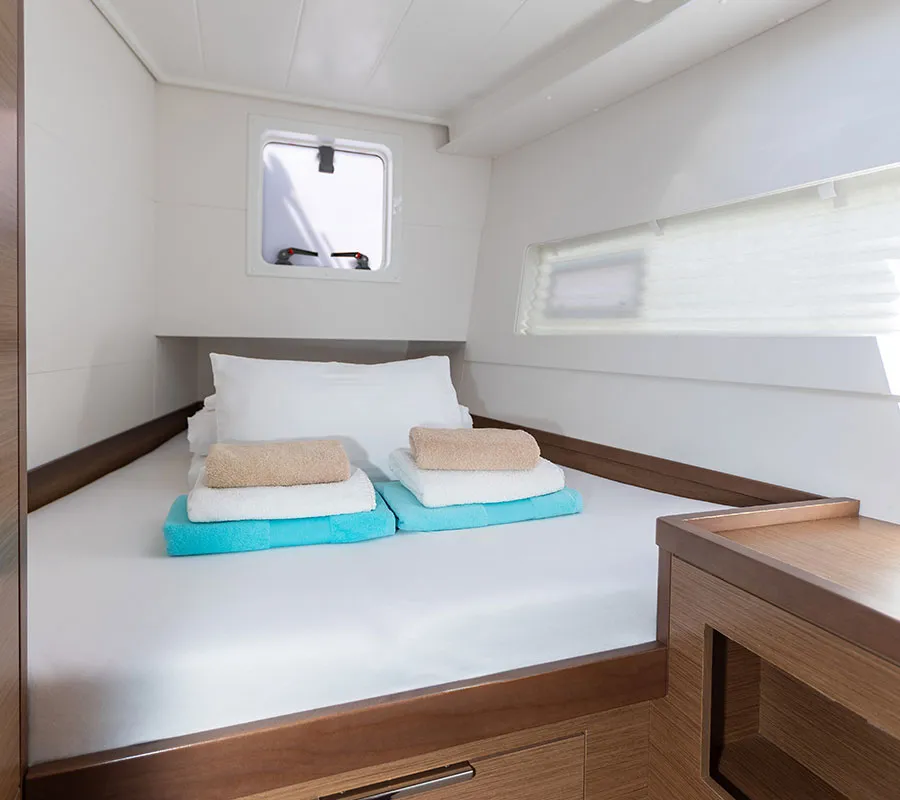 Cabin on Monarch 2020, a Lagoon 40 catamaran at Primošten, Croatia
