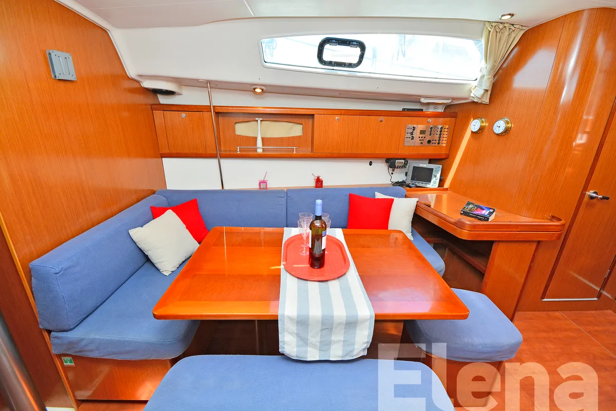Salon of Elena, a Beneteau Oceanis 43 sailboat at Athens, Greece