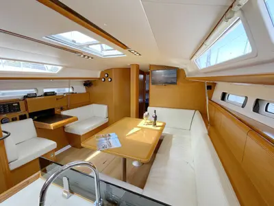 Salon of Bruce, a Jeanneau Sun Odyssey 439 sailboat at Heiligenhafen, Germany