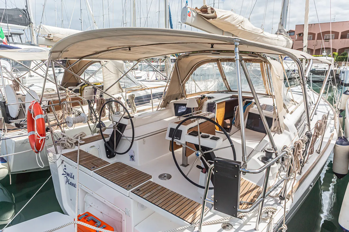 Smile Planet, a Dufour 360 GL sailboat at Tonnarella, Italy