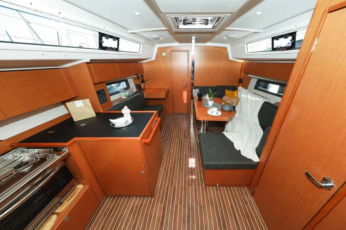 Salon of RUMBA, a Bavaria C42 sailboat at Grad Biograd na Moru, Croatia