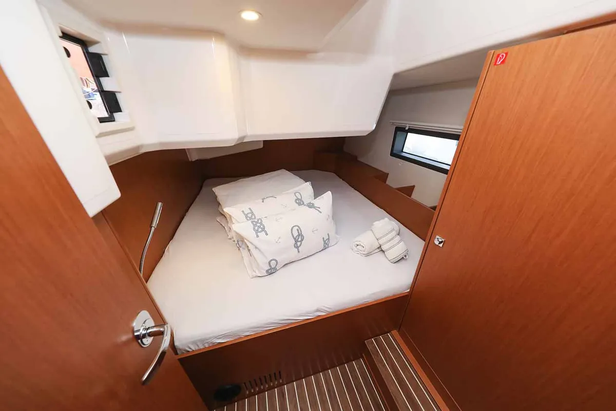 Cabin on RUMBA, a Bavaria C42 sailboat at Grad Biograd na Moru, Croatia