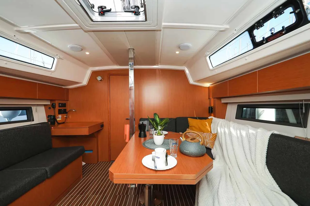 Salon of RUMBA, a Bavaria C42 sailboat at Grad Biograd na Moru, Croatia
