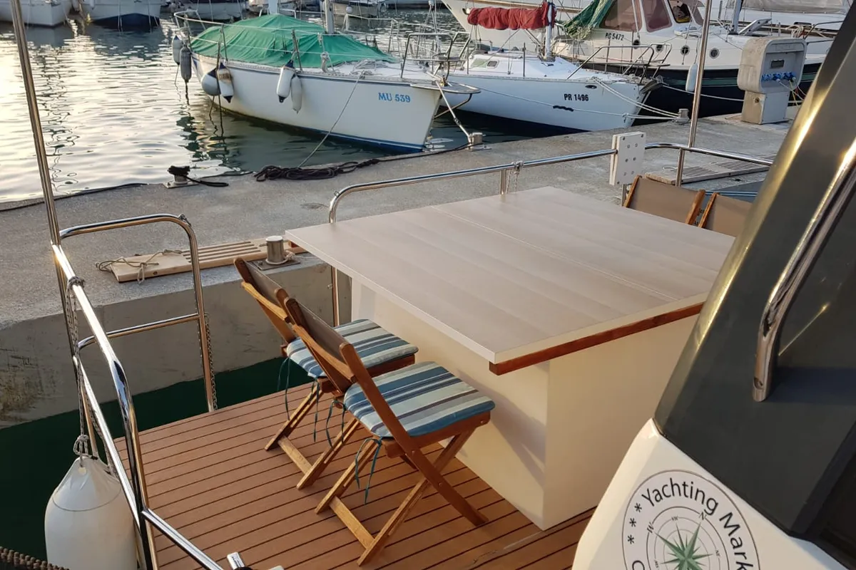 Deck of Sabina, a Delphia Yachts Platinum 989 Fly motor yacht at Kukljica, Croatia