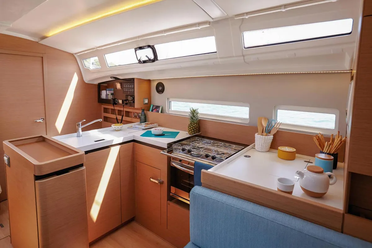 Galley of Under Pressure, a Jeanneau Sun Odyssey 410 sailboat at Portoferraio, Italy