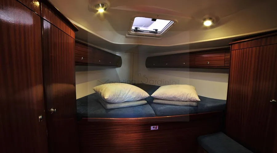 Cabin on Tommy, a Bavaria 38 sailboat at Olbia, Italy