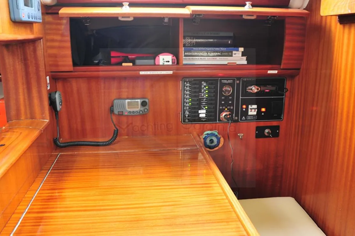 Salon of Tommy, a Bavaria 38 sailboat at Olbia, Italy